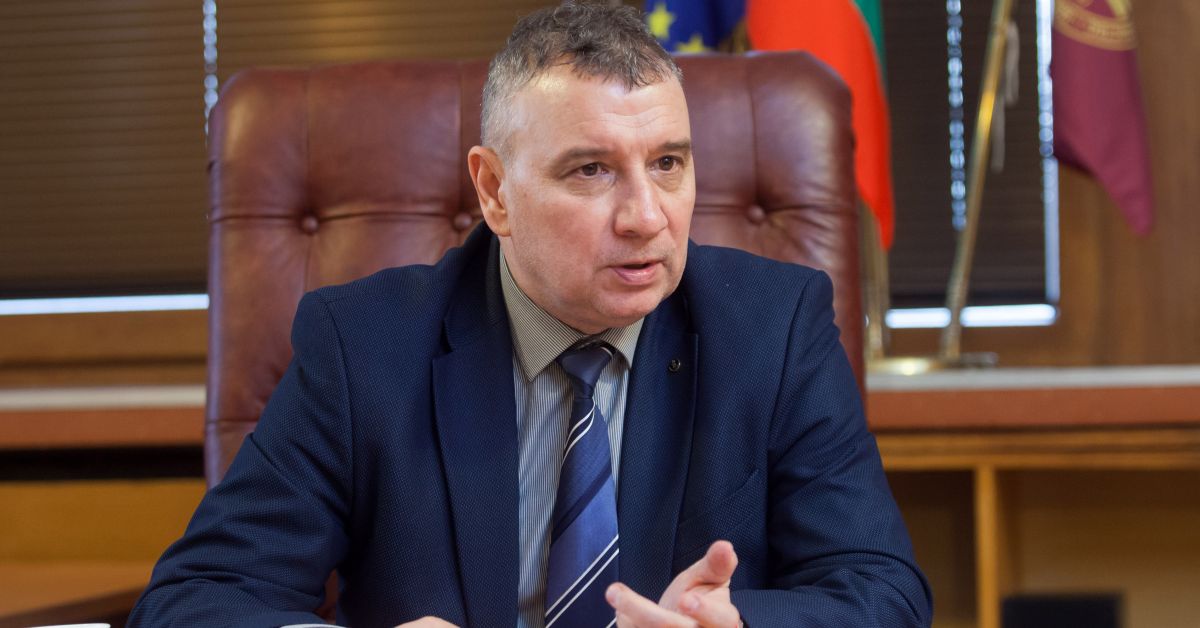 Проф. Димитър Димитров, ректор на УНСС, пред „Труд news“: Картата на висшето образование спъва изучаването на изкуствения интелект